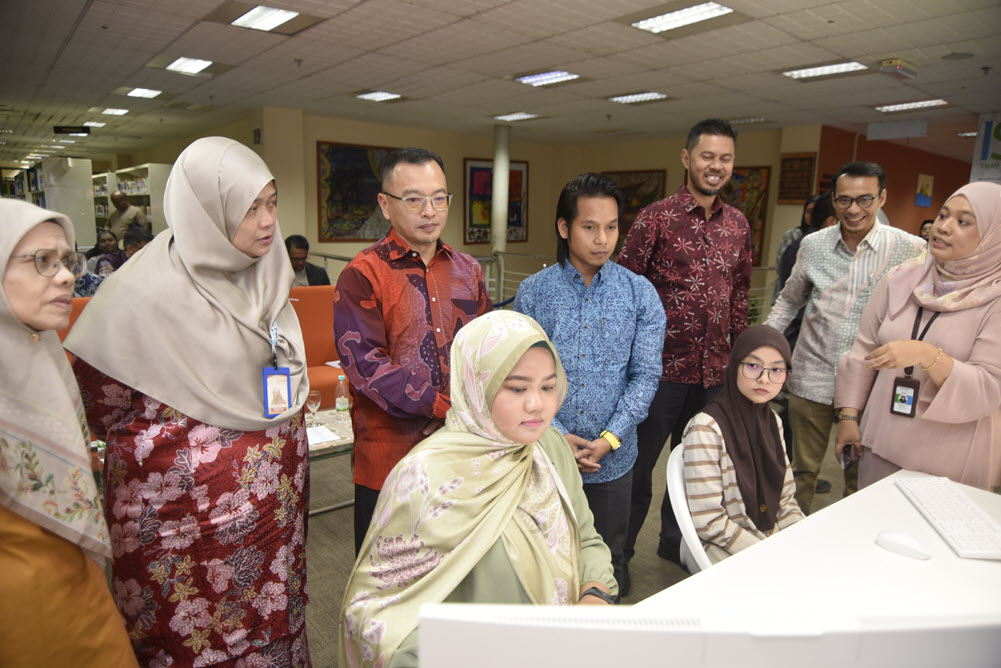 ISRA Corner Launched at UniSEL to Enhance Access to Islamic Finance ...